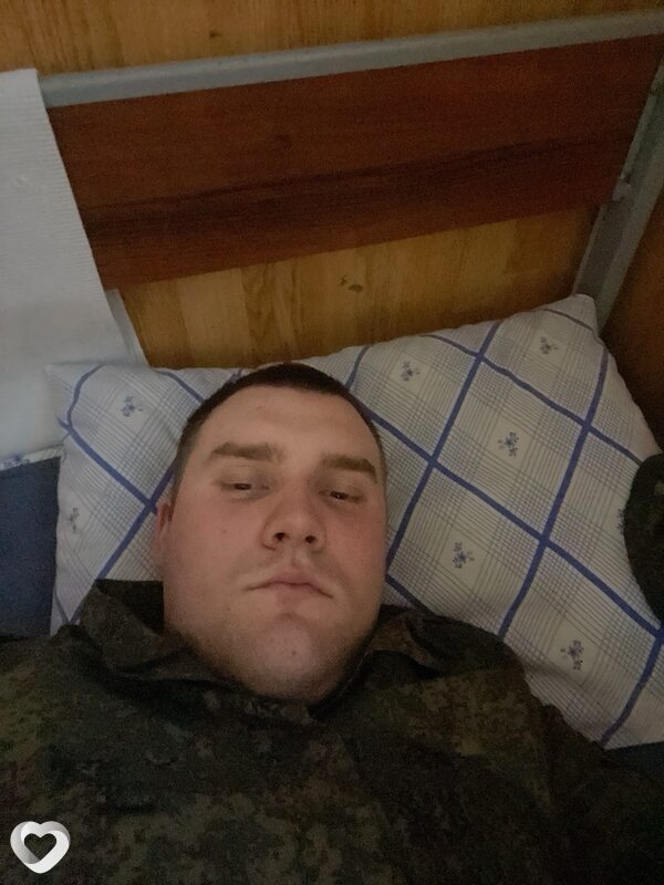 Иван, 20, Новомосковске — анкета №4468631