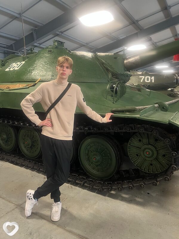 Леонид, 18, Москве — анкета №4469277