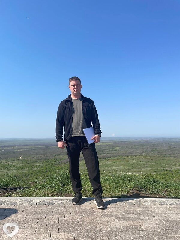 Дмитрий, 27, Снежном — анкета №4469164