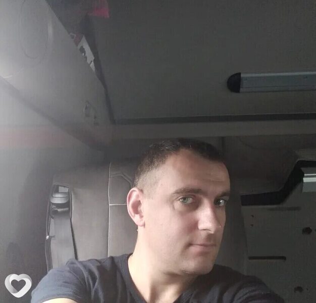 Александр, 39, Жлобине — анкета №4469375