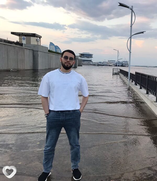 Илья, 24, Волжском — анкета №4470128