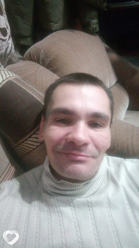Денис, Курган