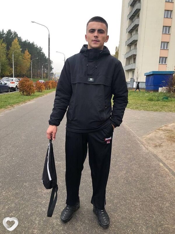 Вадим, 22, Барановичах — анкета №4472034