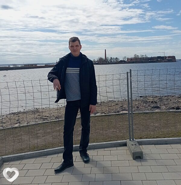 Дима, 20, Кириши — анкета №4472913