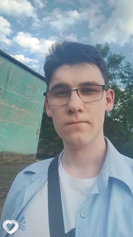 Александр, 20, Братске — анкета №4473245
