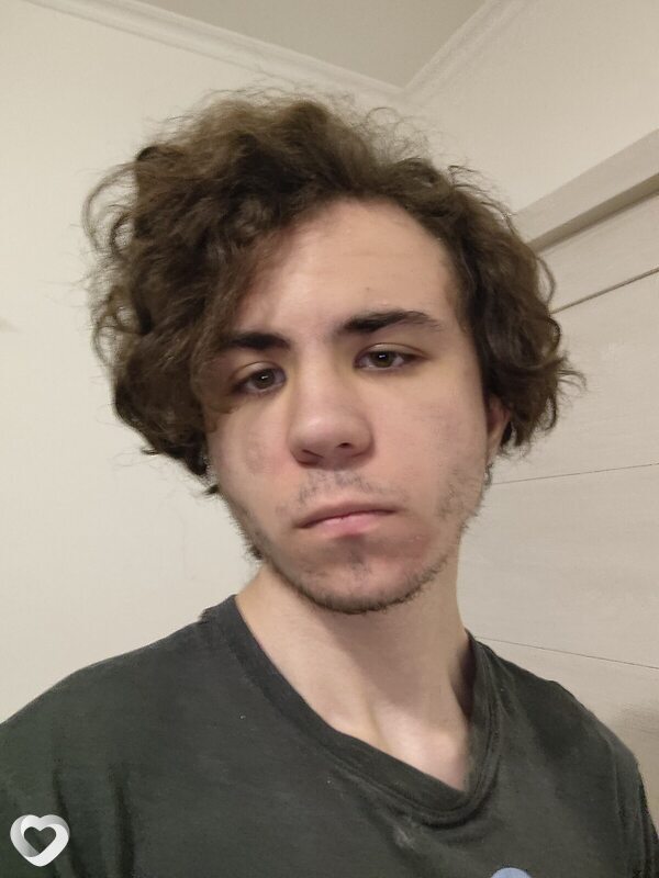 Иван, 21, Москве — анкета №4474893