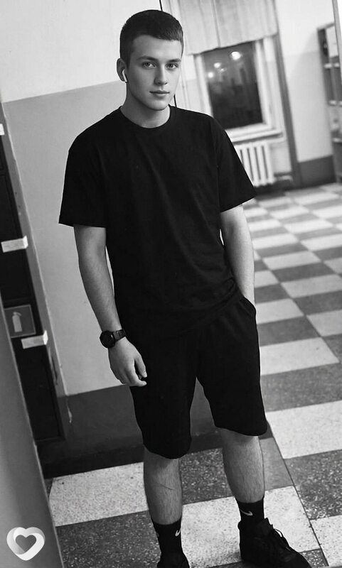 Адам, 21, Волгограде — анкета №4475065