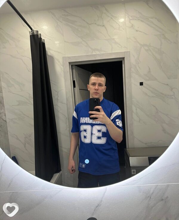 Евгений, 26, Тюмени — анкета №4476296