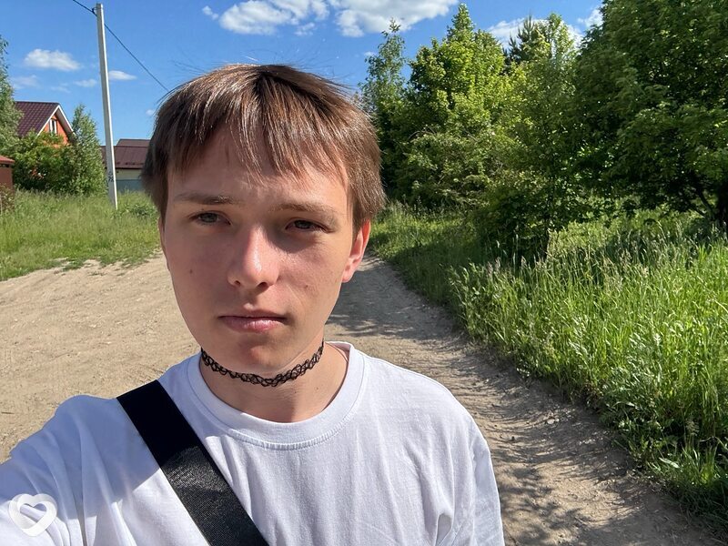 Денис, 18, Пензе — анкета №4477231