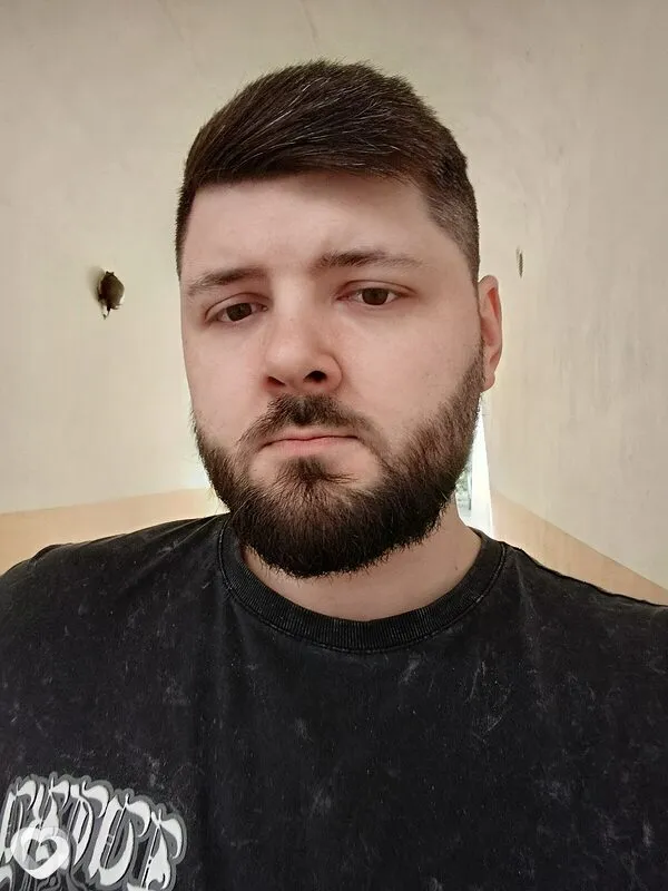 Василий, 29, Москве — анкета №4477092