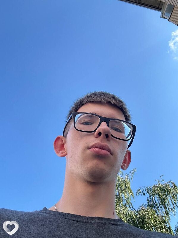 Андрей, 24, Гродно — анкета №4477292
