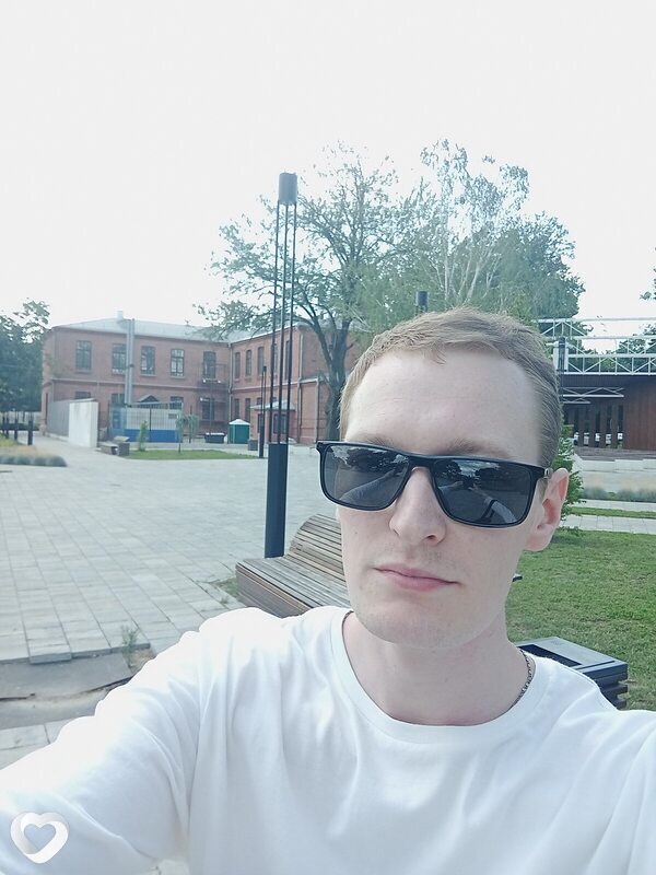 Вадим, 26, Славянске-на-Кубани — анкета №4479932
