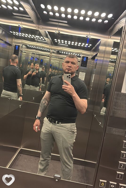 Александр, Тихвин