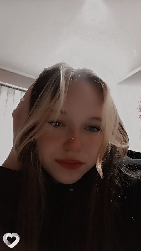 Эля, 18, Краснодаре — анкета №4480864