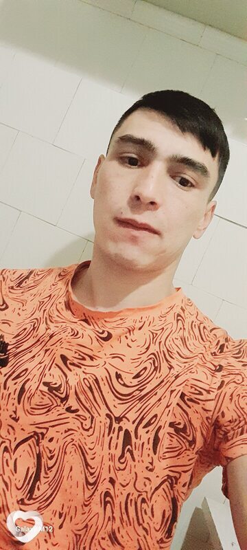 Азизбек, 29, Екатеринбурге — анкета №4480877