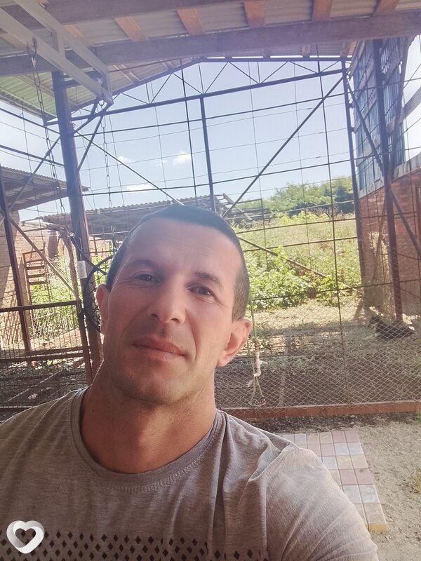 Макс, Новокубанск