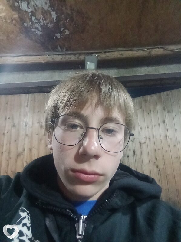 Дмитрий, 19, Красноярске — анкета №4481643