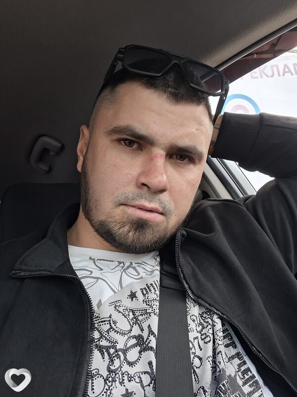 Дмитрий, 30, Енакиеве — анкета №4481778