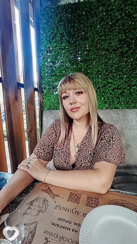 Яна, 27, Луганске — анкета №4482901