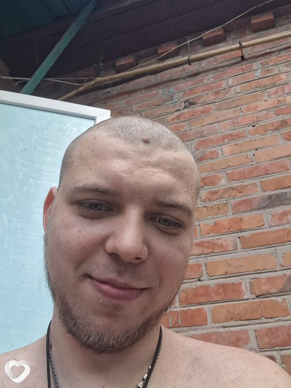 Олег, 26, Харькове — анкета №4484146