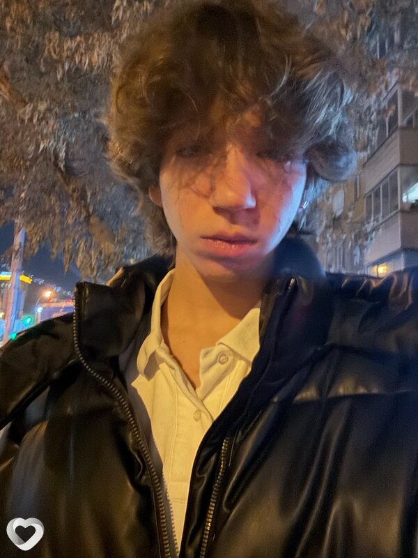 Ярик, 21, Новосибирске — анкета №4484147