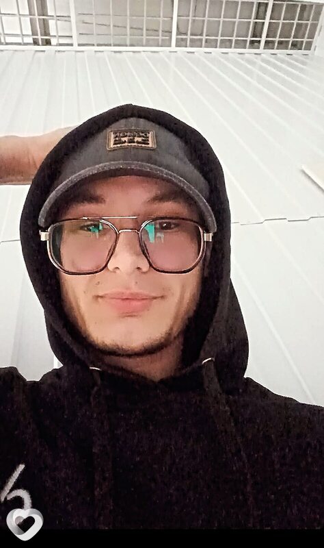 Jony, 21, Санкт-Петербурге — анкета №4484638