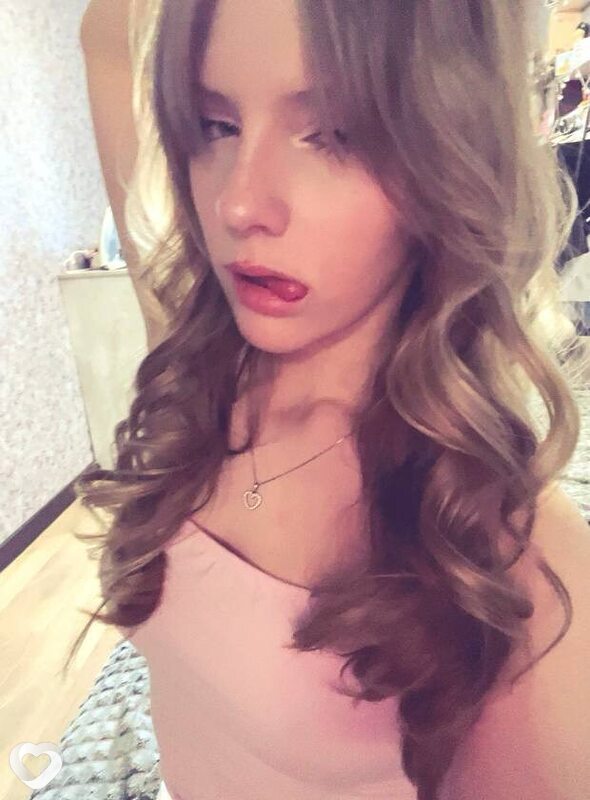 Ева, 20, Минусинске — анкета №4485086