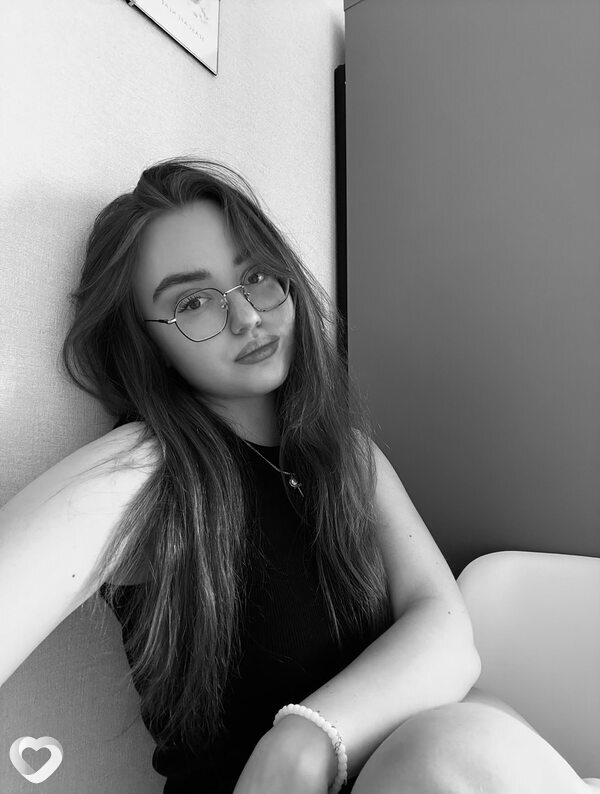 Аня, 20, Кирове — анкета №4485663