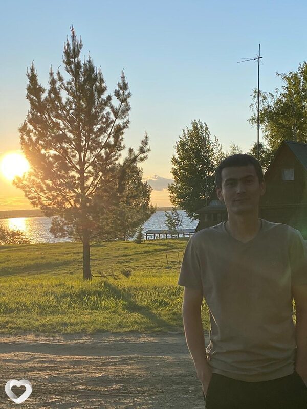 Миша, 27, Каменске-Уральском — анкета №4486702