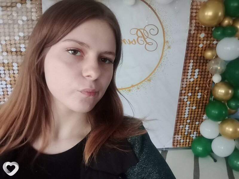 Александра, 18, Новокузнецке — анкета №4487163