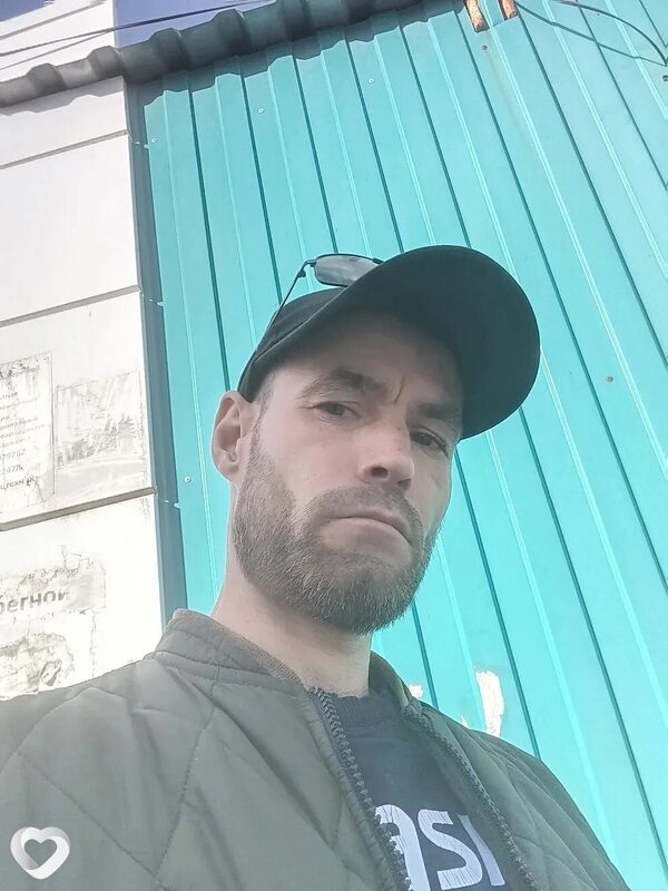 Mihail, 39, Омске — анкета №4488406