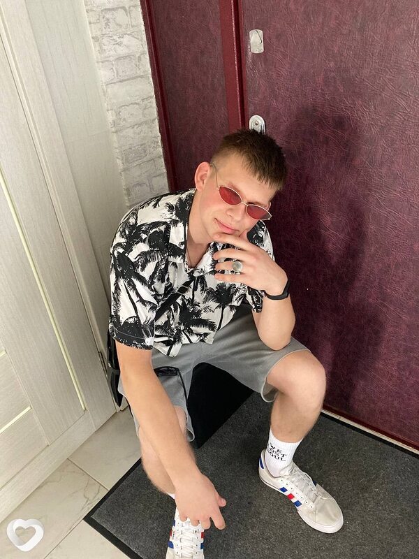 Артём, 25, Минске — анкета №4488647