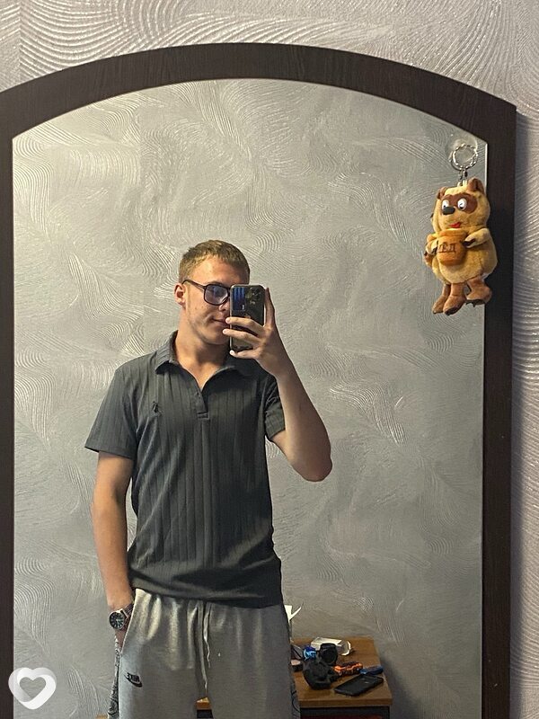 Денис, 19, Чите — анкета №4488491