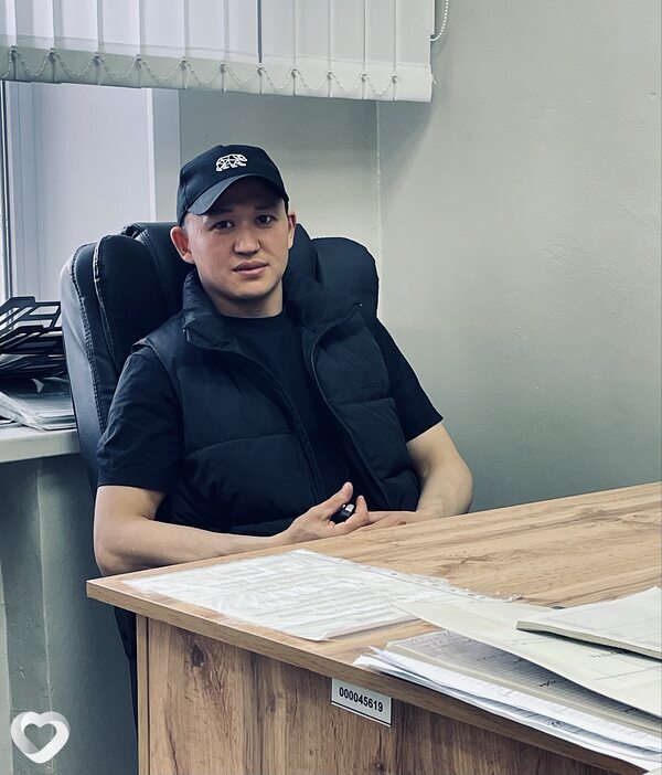 Adil, Семей