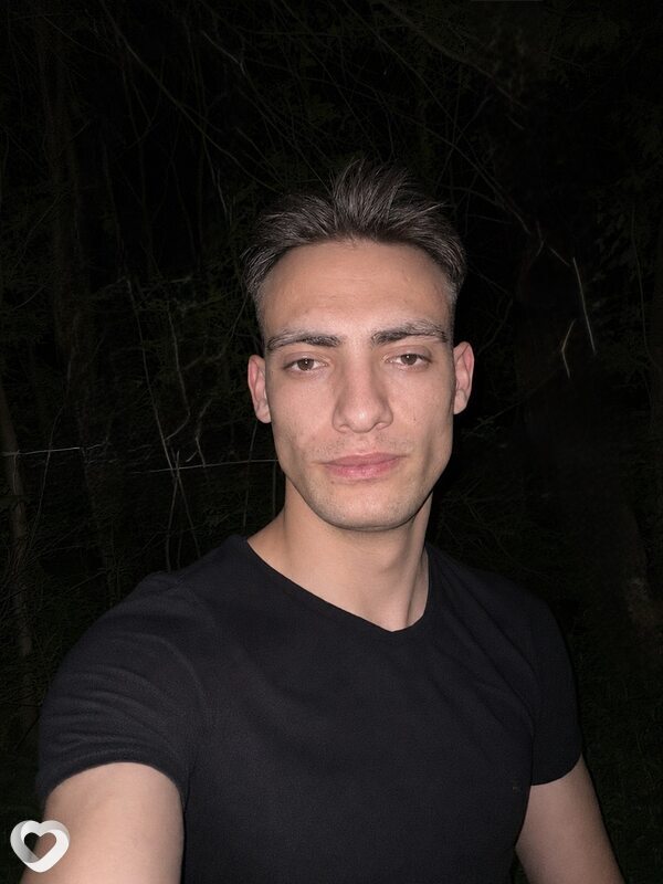 Leon, 22, Мариуполе — анкета №4489370