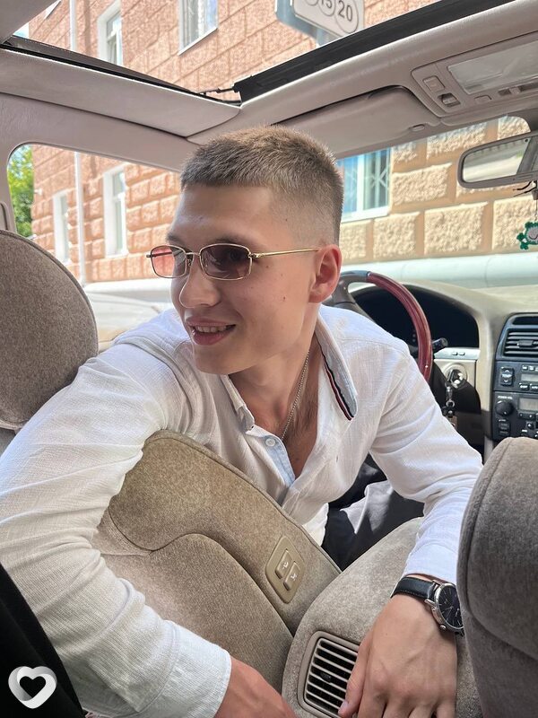 Кирилл, 21, Перми — анкета №4489406