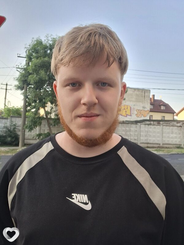 Вадик, 21, Новороссийске — анкета №4490273
