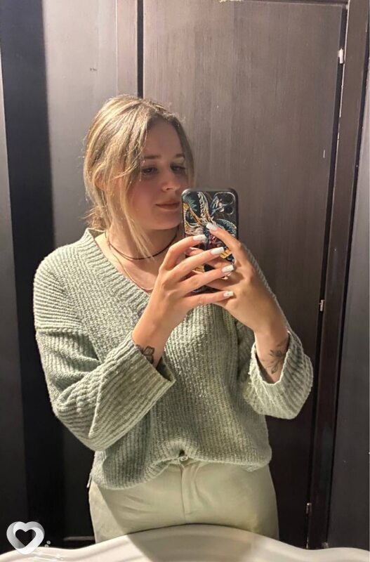 Екатерина, 21, Омске — анкета №4490388