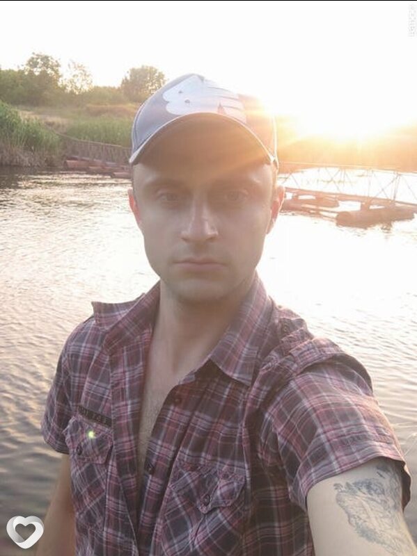 Максим, 32, Кривое Роге — анкета №4490322
