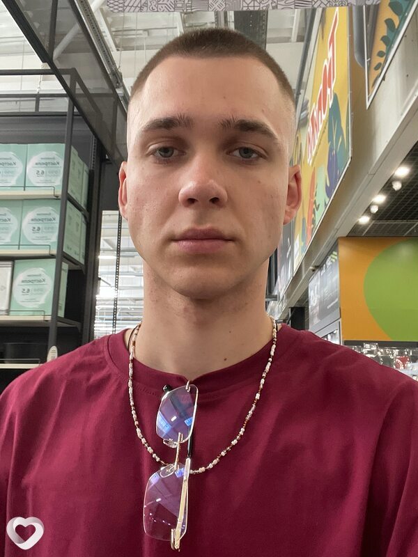 Влад, 20, Симферополе — анкета №4491028