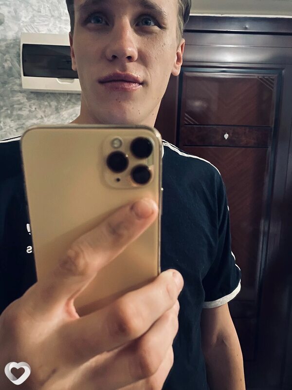 Владислав, 26, Иркутске — анкета №4492205