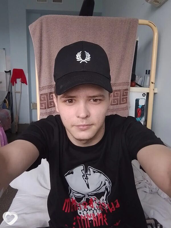 Евгений, 23, Перми — анкета №4492722