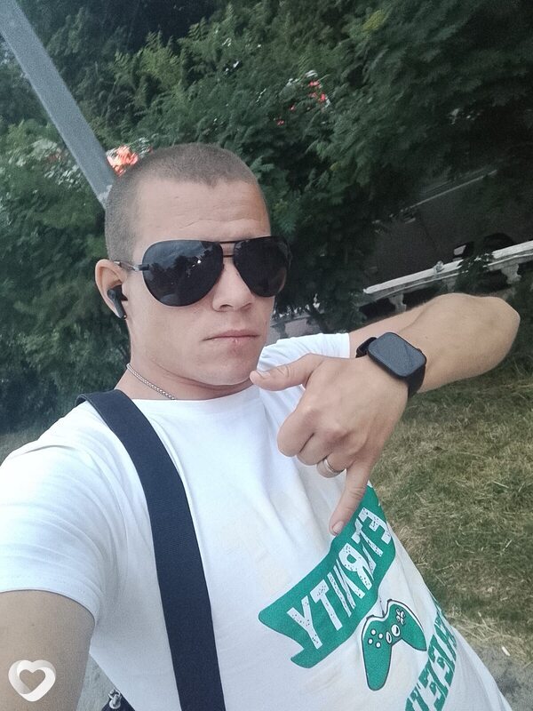 Михаил, 27, Курске — анкета №4492956