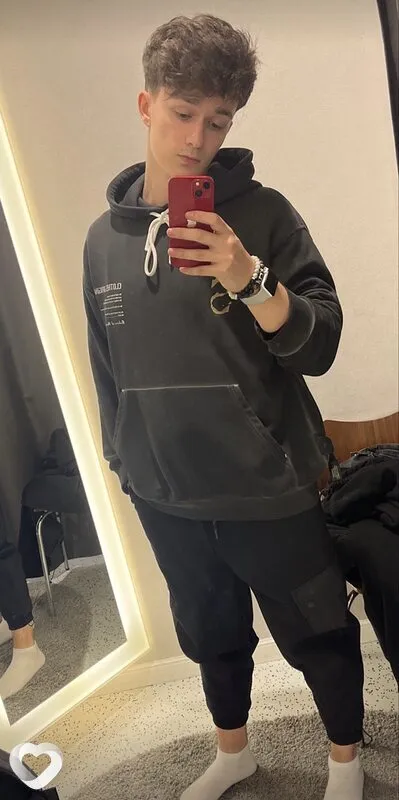 Андрей, 26, Москве — анкета №4493869