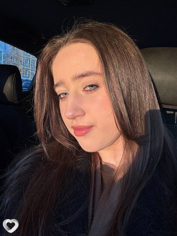 Полина, 21, Минске — анкета №4494309