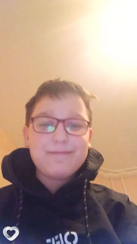 Артем, 26, Барнауле — анкета №4494904