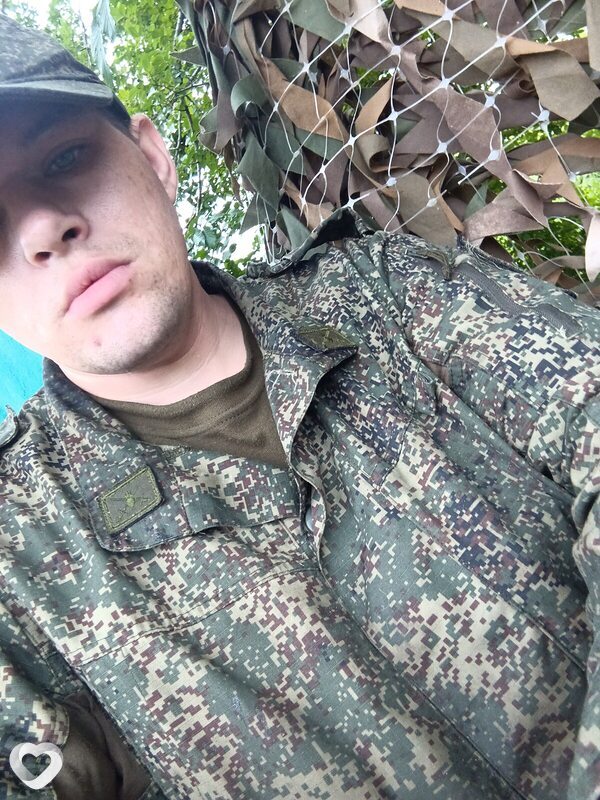 Максим, 27, Луганске — анкета №4495192