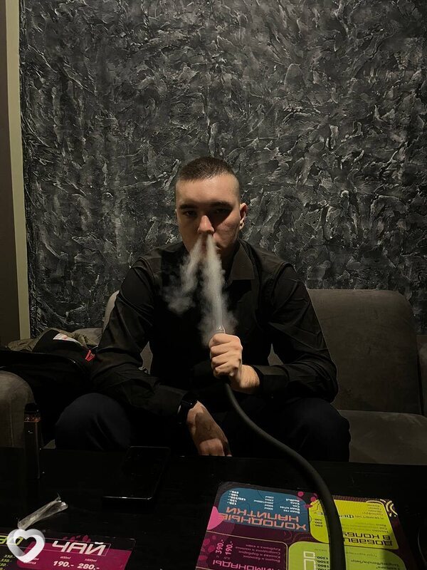 Денис, 25, Шахтах — анкета №4495822