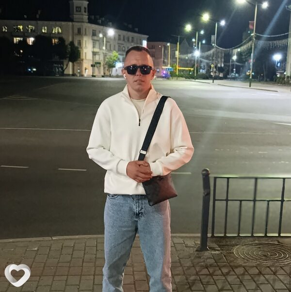 Владислав, 25, Барановичах — анкета №4495834