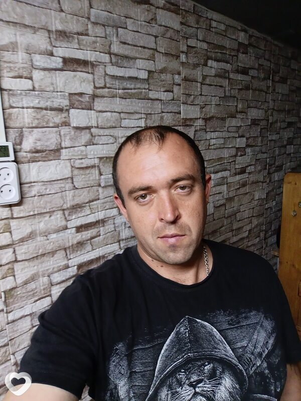 Максим, 34, Краснодоне — анкета №4495665